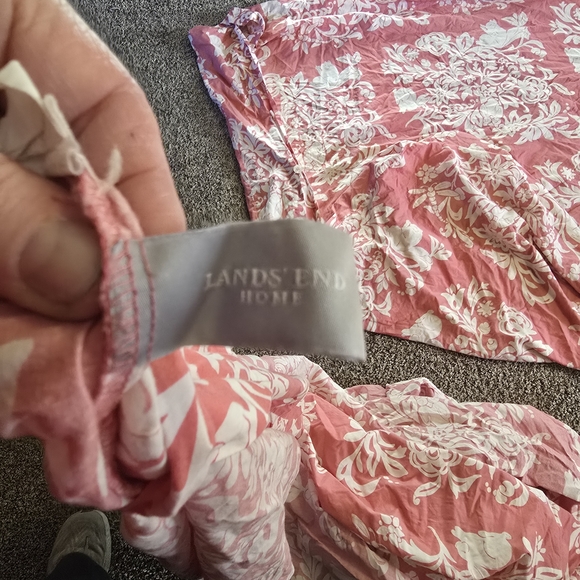 X2 Lands' End Floral Pink and White Duvet Cover FULL - Picture 9 of 12